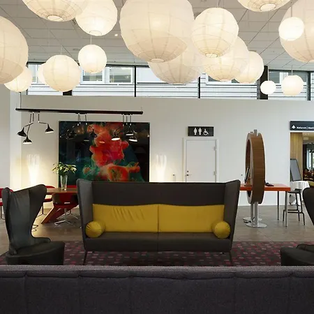 سكانديك ستافنجر سيتي 4* ستافانجر