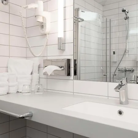 Scandic Hotell 4*